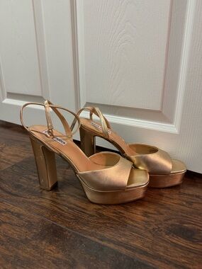 Steve Madden heels